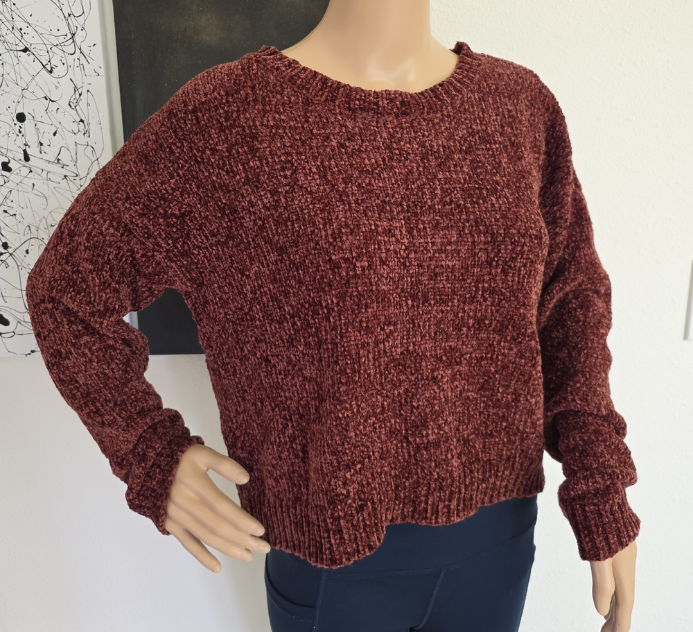 Women's Maroon Knit Sweater